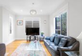 294m2 4 beds 3.5 baths house with double garage on 451m2 section, A private downstairs suite, complete with its own bedroom, bathroom, living area, and separate entrance, close to schools, shops, beach, motorway access, 0.7 km to Hauraki School, 1.3 km to Takapuna Grammar School, 18 Hart Road, Hauraki, Auckland
