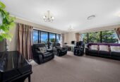 Macleans College zone, 4 beds 3 baths house with double garagfe on 750m2 section, with RC, EPA for 4 standalone new houses, zoned for Pigeon Mountain Primary, Bucklands Beach Intermediate (BBI), and Macleans College, 18 Mark Edward Drive, Half Moon Bay, Auckland