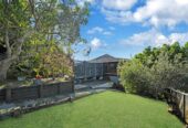 Macleans College zone, 4 beds 3 baths house with double garagfe on 750m2 section, with RC, EPA for 4 standalone new houses, zoned for Pigeon Mountain Primary, Bucklands Beach Intermediate (BBI), and Macleans College, 18 Mark Edward Drive, Half Moon Bay, Auckland