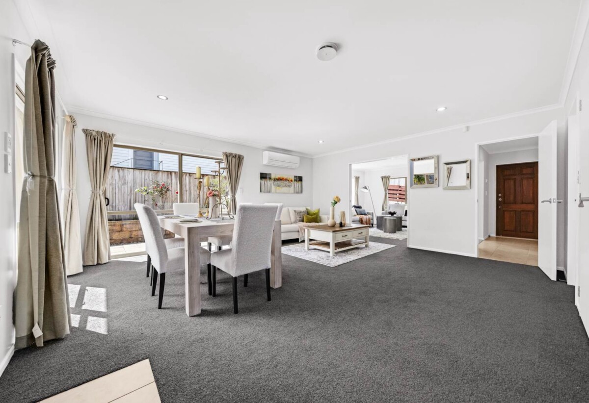 4 beds 3 baths house with double garage on 514m2 section, close to supermarkets, shops, schools, park , tennis club and the Maungakiekie Golf Club, 0.6 km to Halsey Drive School, 22 Oriana Avenue, Lynfield, Auckland