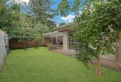 Brick and tile 3 beds 2.5 baths house with double garage on 438m2 section, Walking distance to Hunters Plaza, local parks, schools, close to motorway access, zoned for Papatoetoe East School, Papatoetoe Intermediate, and Papatoetoe High School, 35A Overton Road, Papatoetoe, Auckland