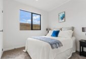 Brandnew 5 beds 3 baths house with double garage and 1 bed granny, just moments from the upcoming Four Square and within a growing, vibrant community, 3.7 km to Te Hihi School, 4 km to Karaka School, 370 Linwood Road, Karaka, Auckland