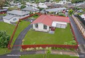 3 beds 1 bath house with garage on 730m2 section, close to shops, supermarkets, schools, 0.4 km to Pukekohe North School, 1.2 km to Pukekohe Intermediate, 40 Tasman Street, Pukekohe, Auckland