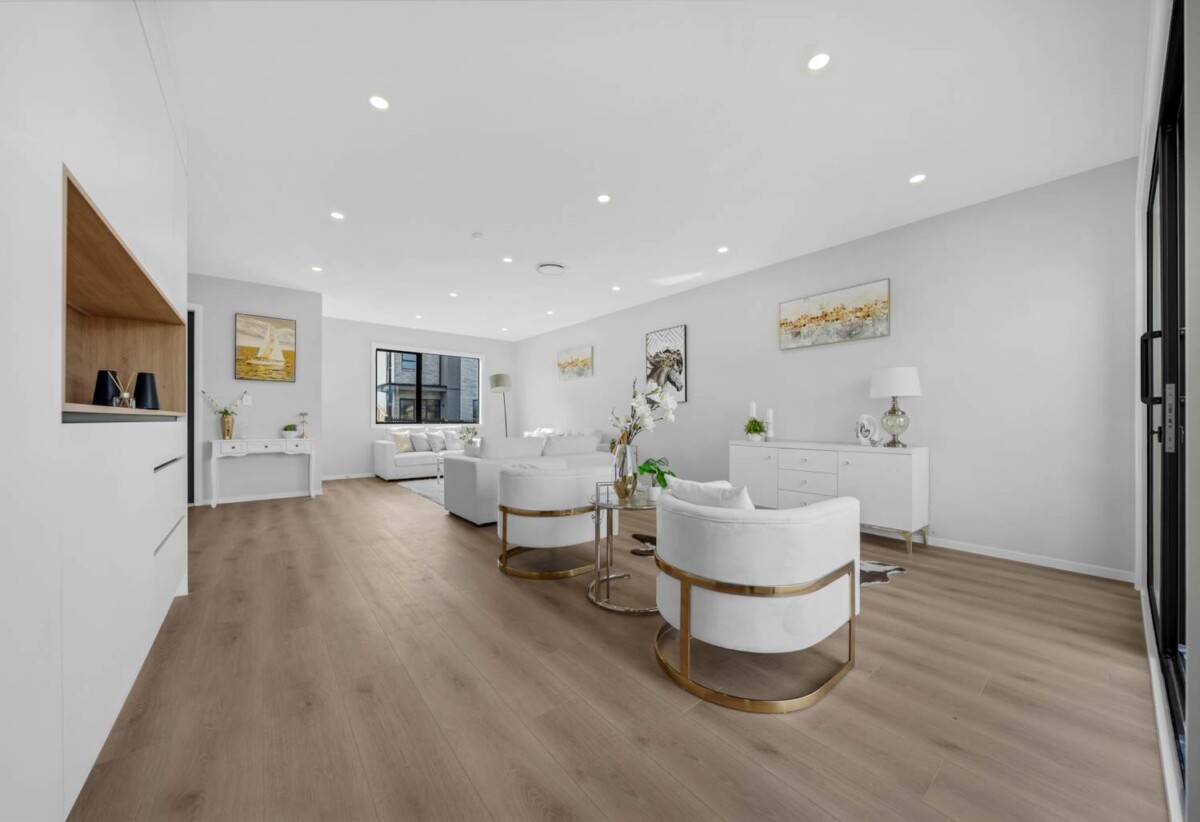 Brandnew 4 beds 2.5 baths house with double garage, close to schools, shops, waterfront walkaway, motorway access, 0.4 km to Mangapikopiko School, 1.7 km to Rosehill College, 4 Kaititiko Road, Karaka, Auckland