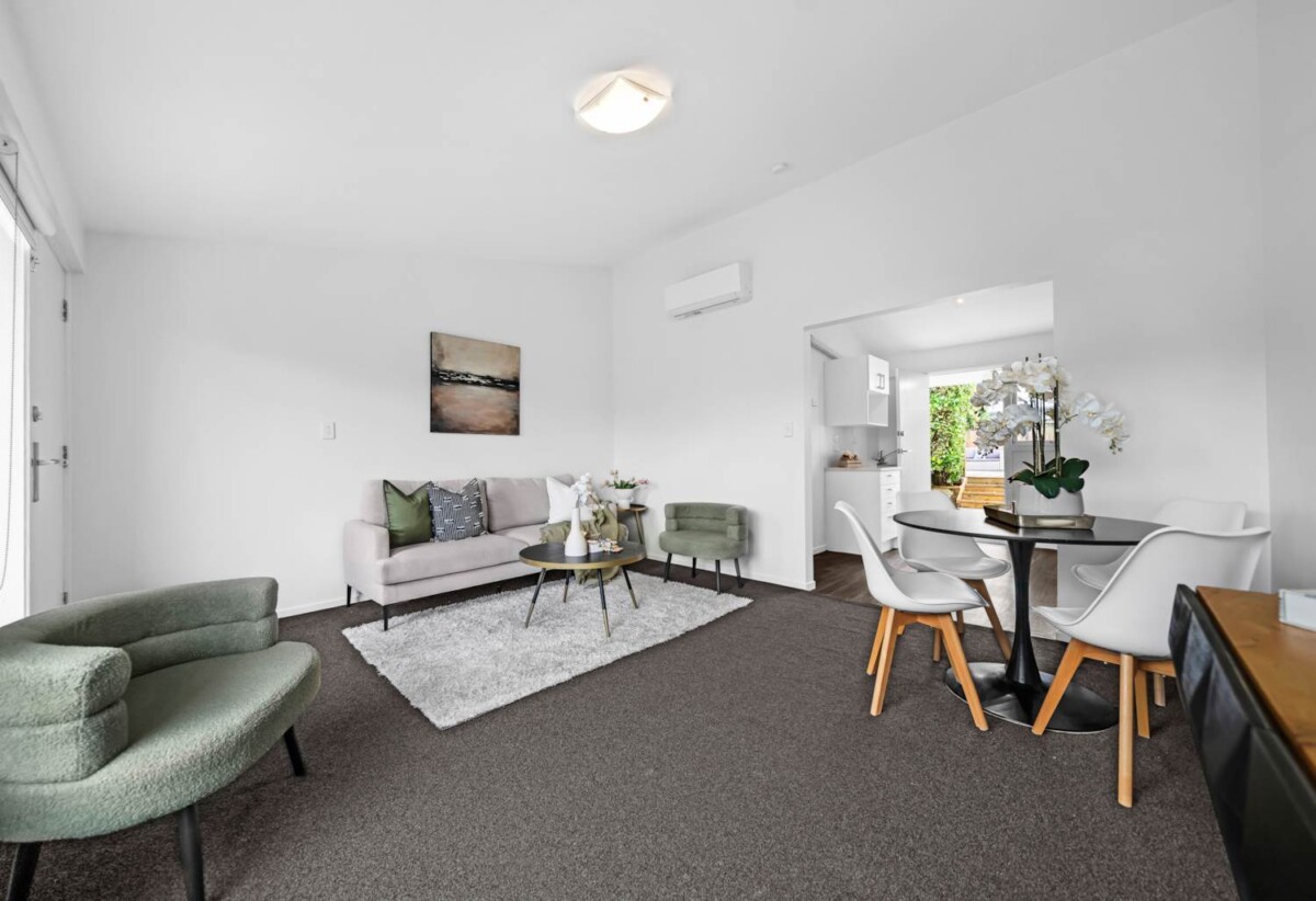 Home and income, Both Renovated, 2 beds 1 bath main home + standalone 1 bed 1 bath second dwelling, Both dwellings are fully Healthy Homes compliant,, close to Otahuhu Train Station and SH1 motorways, 0.2 km to Fairburn School, 3/15 Monterey Avenue, Otahuhu, Auckland