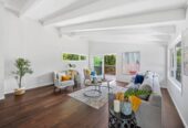 For rent, 5 beds 3 baths house with garage, available 9th April, In Zone for Macleans, BBI and Mellons Bay School, walking distance to Macleans College, 26 Pickwick Parade, Mellons Bay, Auckland