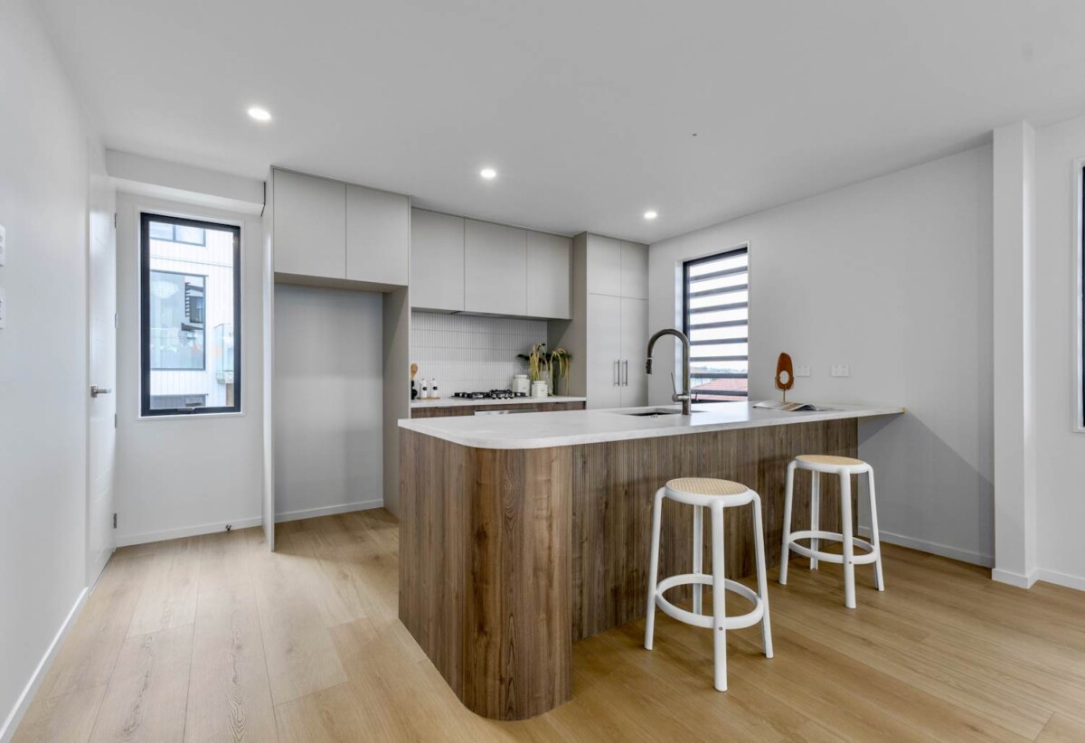 Rangitoto College zone, Brandnew freehold 4 beds 3.5 baths home with garage, close to schools shops, Albany Mall, motorway access, 0.9 km to Pinehill School (Browns Bay), Lot 4/589A East Coast Road, Browns Bay, Auckland