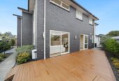 Macleans College, 2 kitchens, 453m2 6 beds ( 6 ensuites) 6.5 baths house with triple garage on 637m2 section, close to schools, beaches, golf club, shopping centre, 0.3 km to Macleans College and Bucklands Beach Intermediate, 0.4 km to Macleans Primary School, 24 Priestley Drive, Bucklands Beach, Auckland