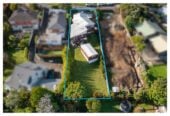 Rangitoto College, 842m2 section, 3 beds 2 baths main home + 2 beds 1 bath minor dwelling, close to schools, Mairangi Bay Beach and Village, 0.6 km to Murrays Bay School, 522 Beach Road, Murrays Bay, Auckland