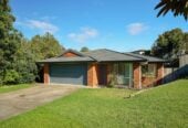 Brick and tile 4 beds + study room 2 baths house with double garage on 575m2 section, Close to a local reserve and playground, walking distance to shops, and just minutes to Albany Mega Centre, motorway access, In zone for Oteha Valley School, Northcross Intermediate, and Long Bay College, 0.5 km to Oteha Valley School, 8 Nimstedt Avenue, Oteha, Auckland