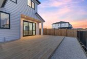Brandnew 6 beds ( 4 ensuites) 5.5 naths house with double garage, 2-beds granny and Fireplace on 390m2 section, close to schools, shops, motorway access, waterfront walkaway, 0.4 km to Mangapikopiko School, 1.5 km to Rosehill Intermediate, 5 Catalina Avenue, Rosehill, Auckland