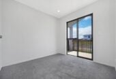 132m2 Brandnew 4 beds 2 baths house with garage on 267m2 section, close to shops, schools, motorway access, 0.6 km to Ngakoroa School, 2.7 km to Rosehill College, 24 Hari Road, Karaka, Auckland