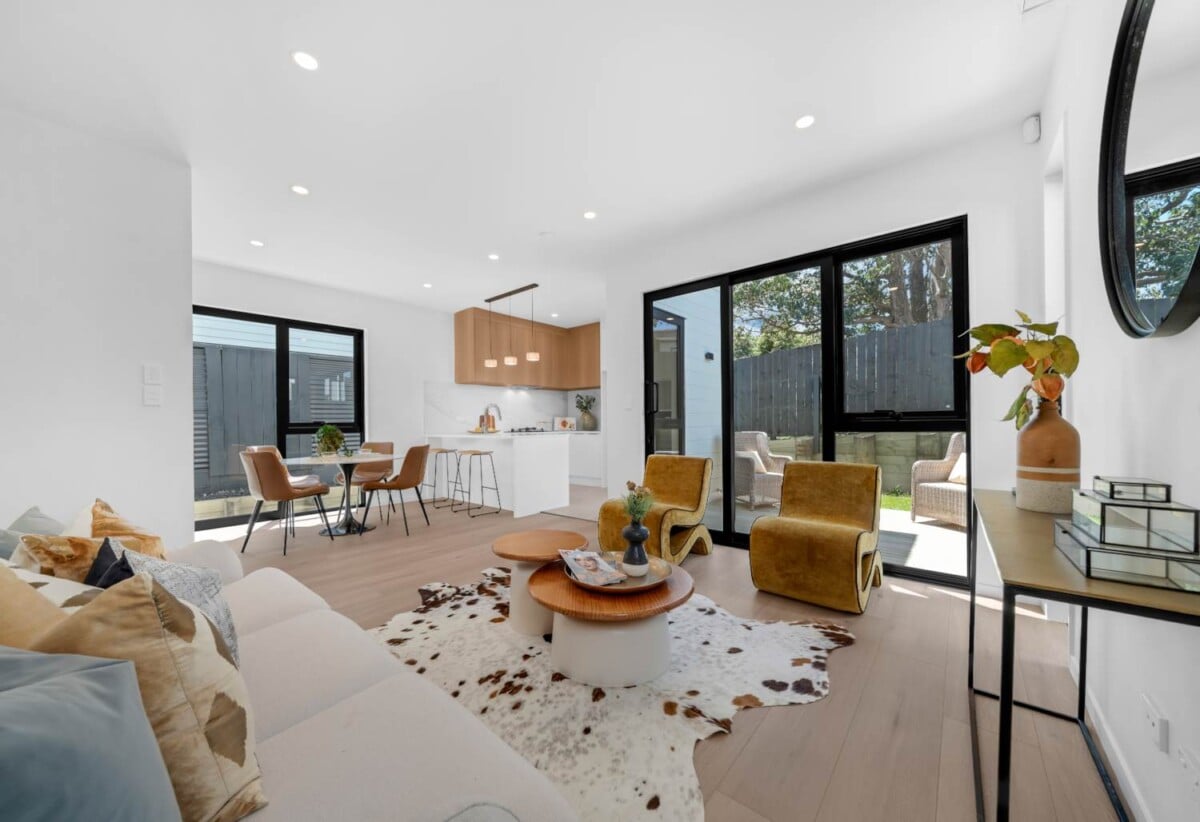 10-Year Master Build Guarantee, Brandnew standalone 4 beds 2.5 baths home with garage, close to schools, Highland Park shopping centre, beach, zoned for Macleans Primary, Howick Intermediate, and Pakuranga College, 70 Marendellas Drive, Bucklands Beach, Auckland