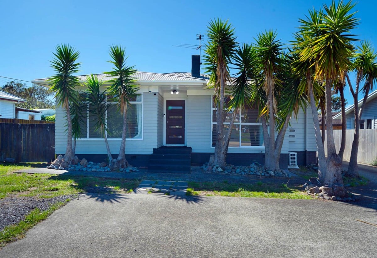 3 beds 1 bath house with 3 car parks on 468m2 section, just minutes from the bustling Lincoln Road shops, supermarkets, and with easy motorway access, 1.3 km to Waitakere College, 29 Don Buck Road, Massey, Auckland