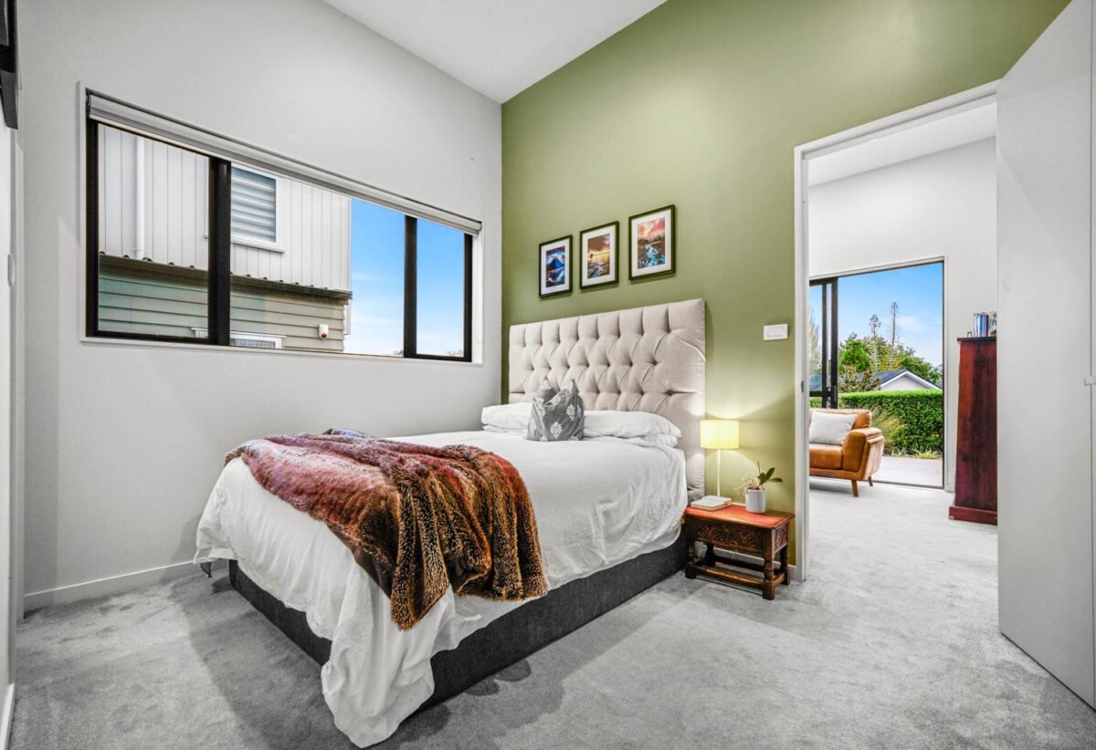 5 beds (3 ensuites) 4.5 baths house with double garage on 460m2 section, a short stroll to Long Bay Village dining, retail, and top-tier schooling at Long Bay Primary and College, beach, 8 Carex Way, Long Bay, Auckland