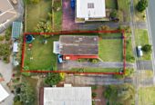 MORTGAGEE SALE, 3 beds 1 bath house on 759m2 section, Renovate the house or consider developing the property. close to schools, shops, motorway access, 0.1 km to Northcross Intermediate, 779 East Coast Road, Northcross, Auckland
