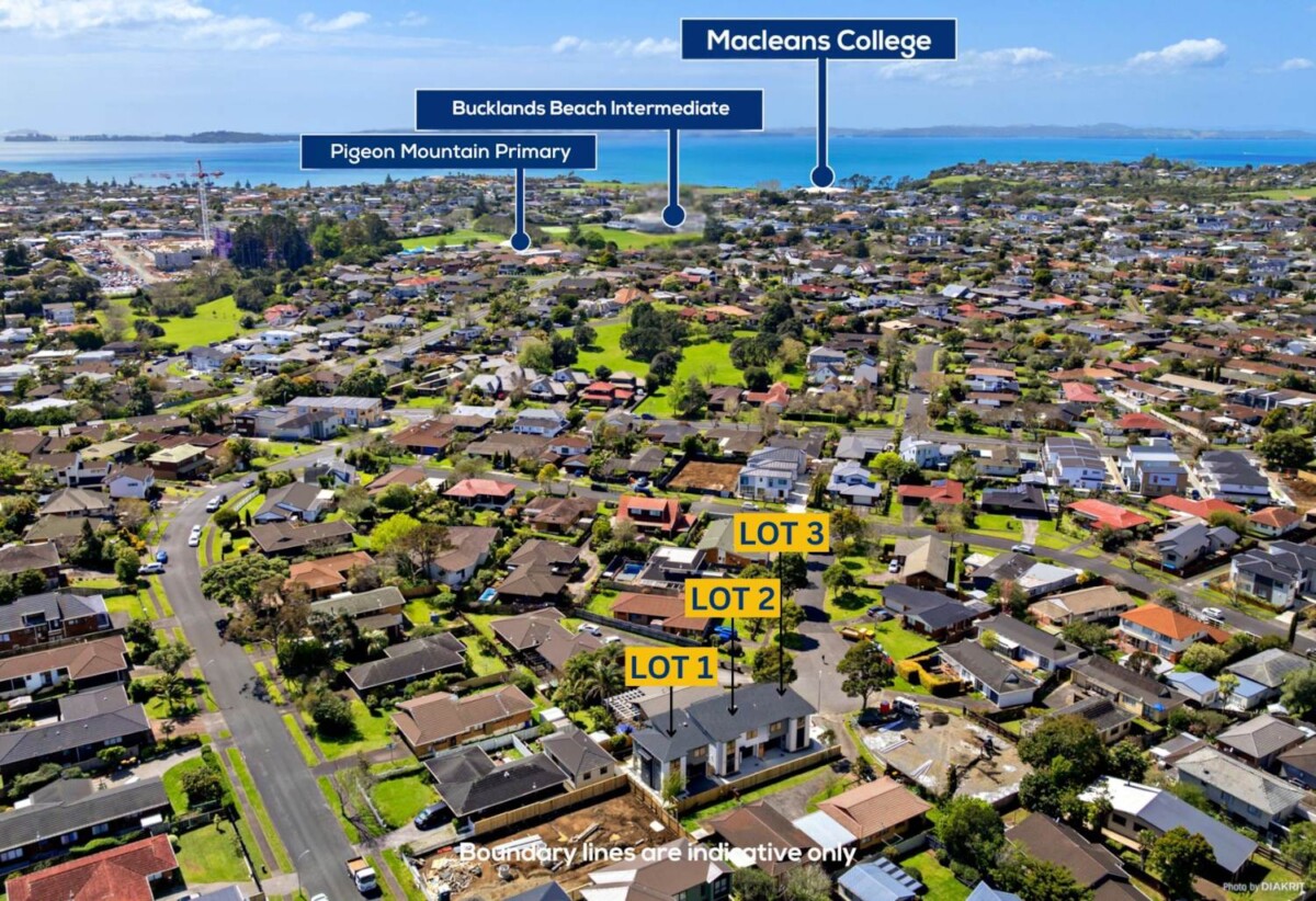 Macleans College zone, Brandnew standalone 4 beds 2.5 baths home with garage, 0.8 km to Bucklands Beach Intermediate, 1.1 km to Macleans College, 11C Mimosa Place, Half Moon Bay, Auckland