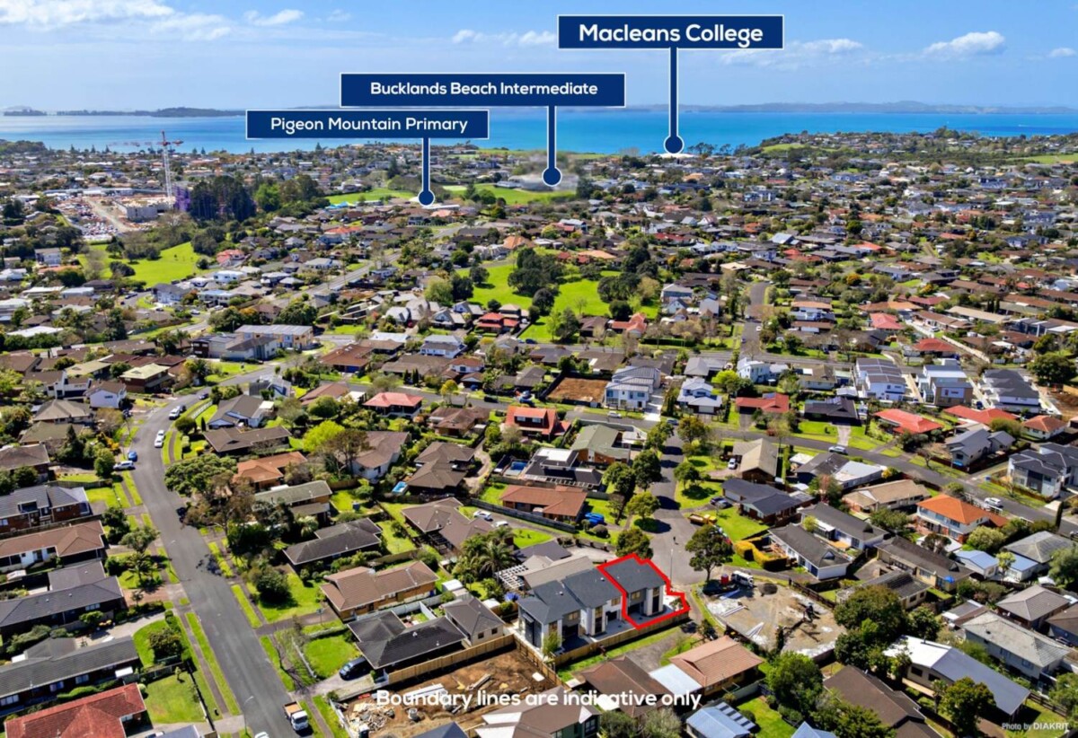 Macleans College zone, Brandnew standalone 4 beds 2.5 baths home with garage, 0.8 km to Bucklands Beach Intermediate, 1.1 km to Macleans College, 11C Mimosa Place, Half Moon Bay, Auckland