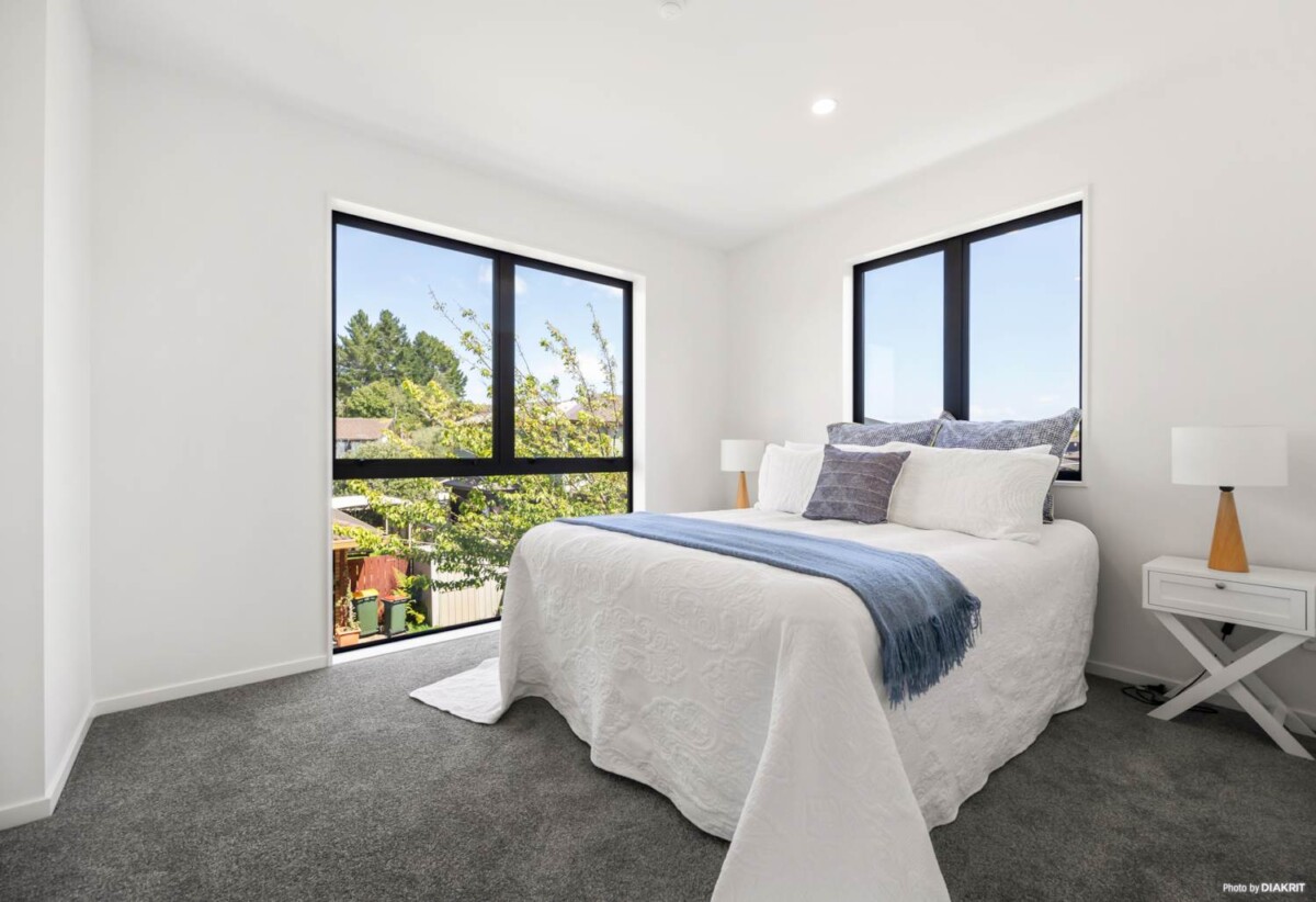 Macleans College zone, Brandnew standalone 4 beds 2.5 baths home with garage, 0.8 km to Bucklands Beach Intermediate, 1.1 km to Macleans College, 11C Mimosa Place, Half Moon Bay, Auckland