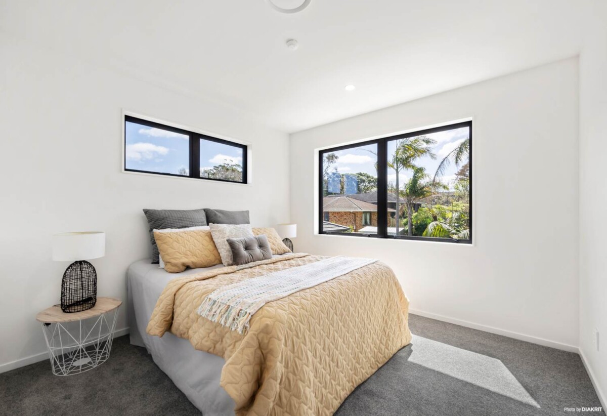 Macleans College zone, Brandnew standalone 4 beds 2.5 baths home with garage, 0.8 km to Bucklands Beach Intermediate, 1.1 km to Macleans College, 11C Mimosa Place, Half Moon Bay, Auckland
