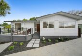 Renovated 3 beds 1 bath house, Zoned for the popular Farm Cove Intermediate and Pakuranga College, close to schools, shops, shopping centre, 0.6 km to Elm Park School, Lot 1, 29 Hope Farm Avenue, Pakuranga Heights, Auckland