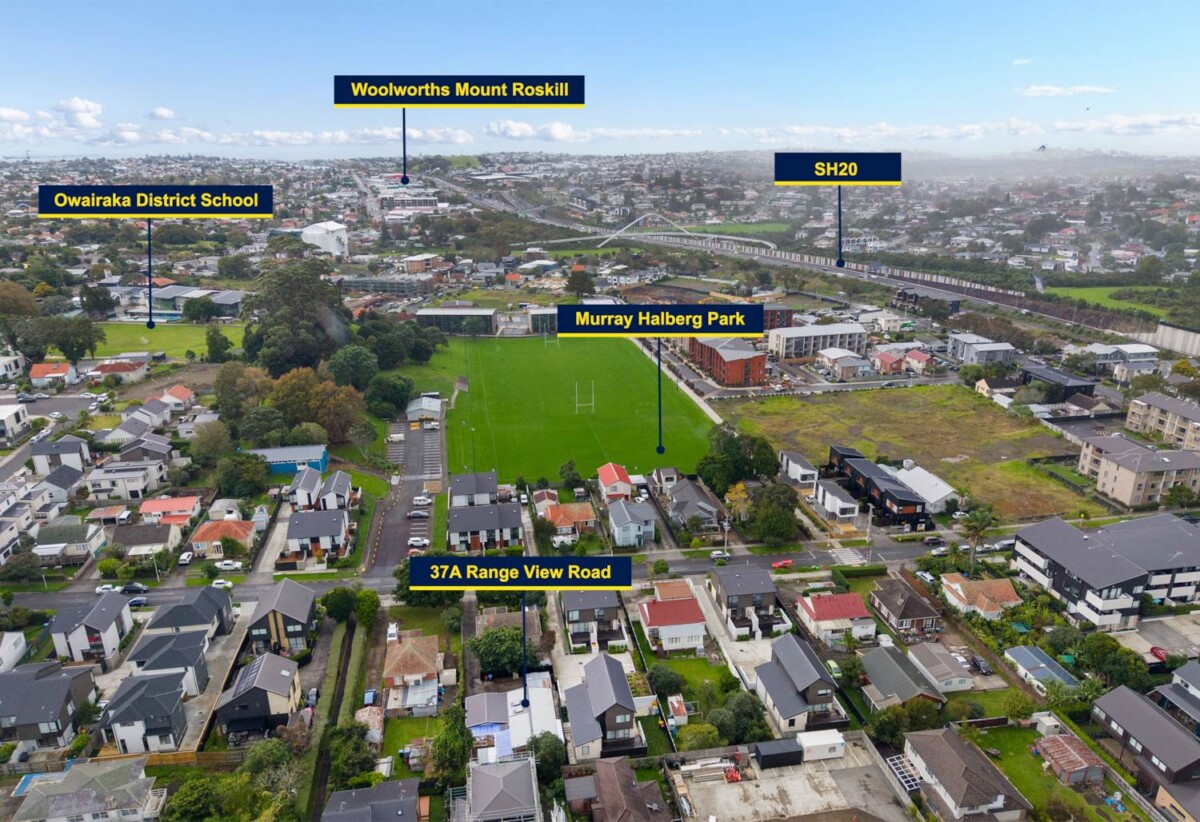 Renovated 4 beds 2 baths house with car port and car parks, close to shops, schools, parks, motorway access, 0.3 km to Owairaka District School, 37A Range View Road, Mt Albert, Auckland