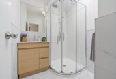 Renovated 4 beds 2 baths house with car port and car parks, close to shops, schools, parks, motorway access, 0.3 km to Owairaka District School, 37A Range View Road, Mt Albert, Auckland