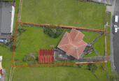 Mt Roskill Grammar zone, 3 beds 1 bath house with standalone garage on 895m2 section, Ground-floor rumpus with exterior access – home office or studio ready, close to schools, shops, motorway access, 0.6 km to Hay Park School, 9 Morrie Laing Avenue, Mt Roskill, Auckland