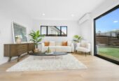 Brandnew 3 beds 2.5 baths house with garage on 195m2 section, Zoned for the popular Farm Cove Intermediate and Pakuranga College, close to schools, shops, shopping centre, 0.6 km to Elm Park School, Lot 2, 29 Hope Farm Avenue, Pakuranga Heights, Auckland