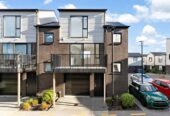 3 beds 2 baths home with garage and backyard, A three-minute walk to the Fruitvale Train Station and bus stops, A five-minute drive to Lynn Mall, 0.7 km to Fruitvale Road School, 10/1 Fruitvale Road, New Lynn, Auckland