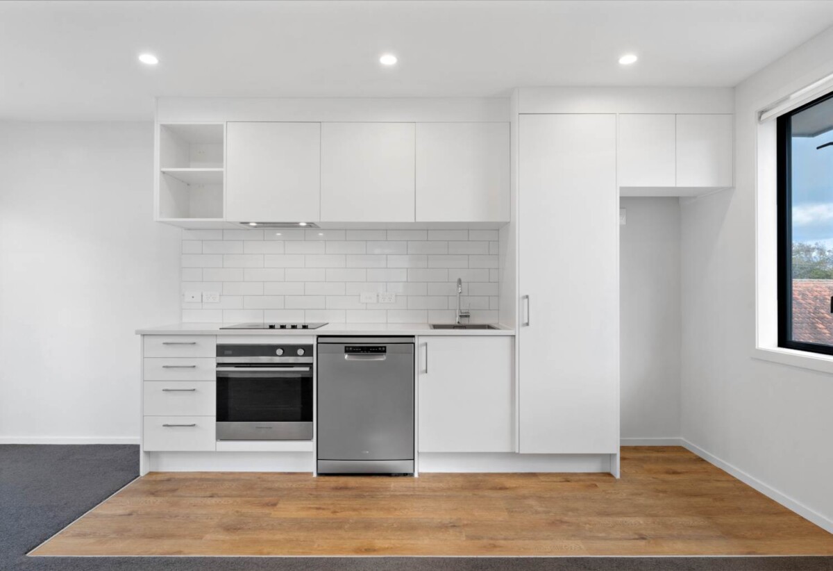 3 beds 2 baths home with garage and backyard, A three-minute walk to the Fruitvale Train Station and bus stops, A five-minute drive to Lynn Mall, 0.7 km to Fruitvale Road School, 10/1 Fruitvale Road, New Lynn, Auckland