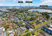 Brandnew freehold 3 beds (3 ensuites) 3.5 baths home with garage, 1 ensuite ground floor, walks to Panmure town centre, beach, Pamure Yacht and boating club, 0.4 km to Panmure Bridge School, Lot 5, 25 Kings Road, Panmure, Auckland