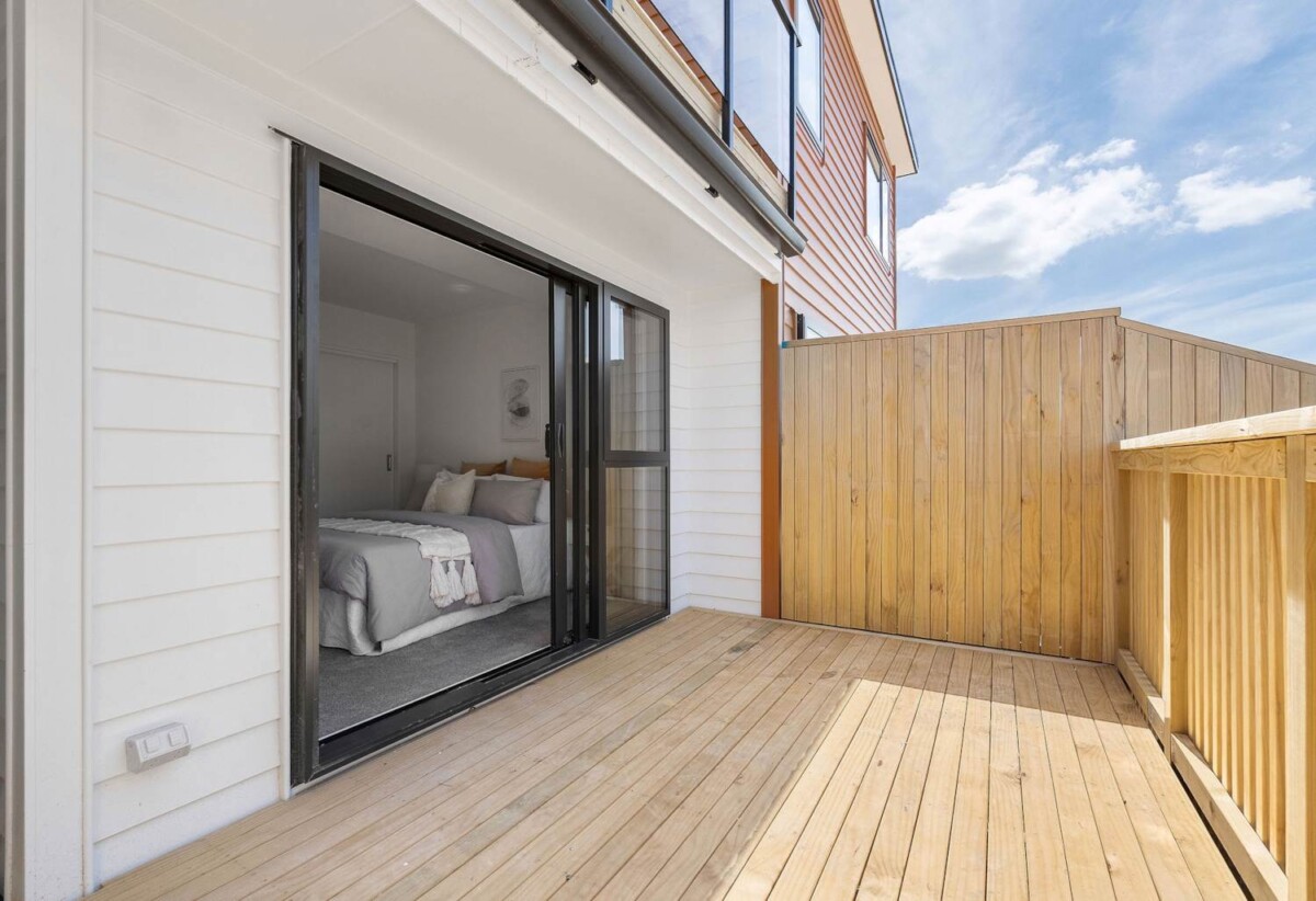 Stamford and Master Building Guarantee insurance, Brandnew freehold 4 beds 3 baths home with garage, just moments from Massey University, schools, Albany Mall, motorway access, 0.3 km to Albany School, 3/145 Albany Highway, Albany, Auckland
