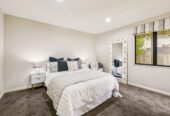 Next to Reserve and Short Cut to Albany Oak, 5 beds 3 baths house on 561m2 section, moments to Albany Mall, golf club, schools, 0.8 km to Albany Junior High School, 15 Aberley Road, Albany, Auckland