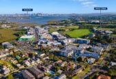 Brick 2 beds 1 bath home with car parks, within Takapuna’s top-tier school zones, and just minutes’ walk to the lakefront of Lake Pupuke, easy reach to Takapuna town centre, 0.4 km to Takapuna School, 2/56A Killarney Street, Takapuna, Auckland