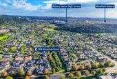 5 beds 4.5 baths house with double garage on 431m2 section, minutes to schools, Albany Mall, Golf club, 0.7 km to Albany School, 389 Rosedale Road, Albany, Auckland