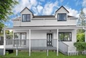3 beds 1 bath house with carport on half share of 945m² section, close to schools parks, shops, shopping centres, golf club, 1/10 Amerce Place, Highland Park, Auckland
