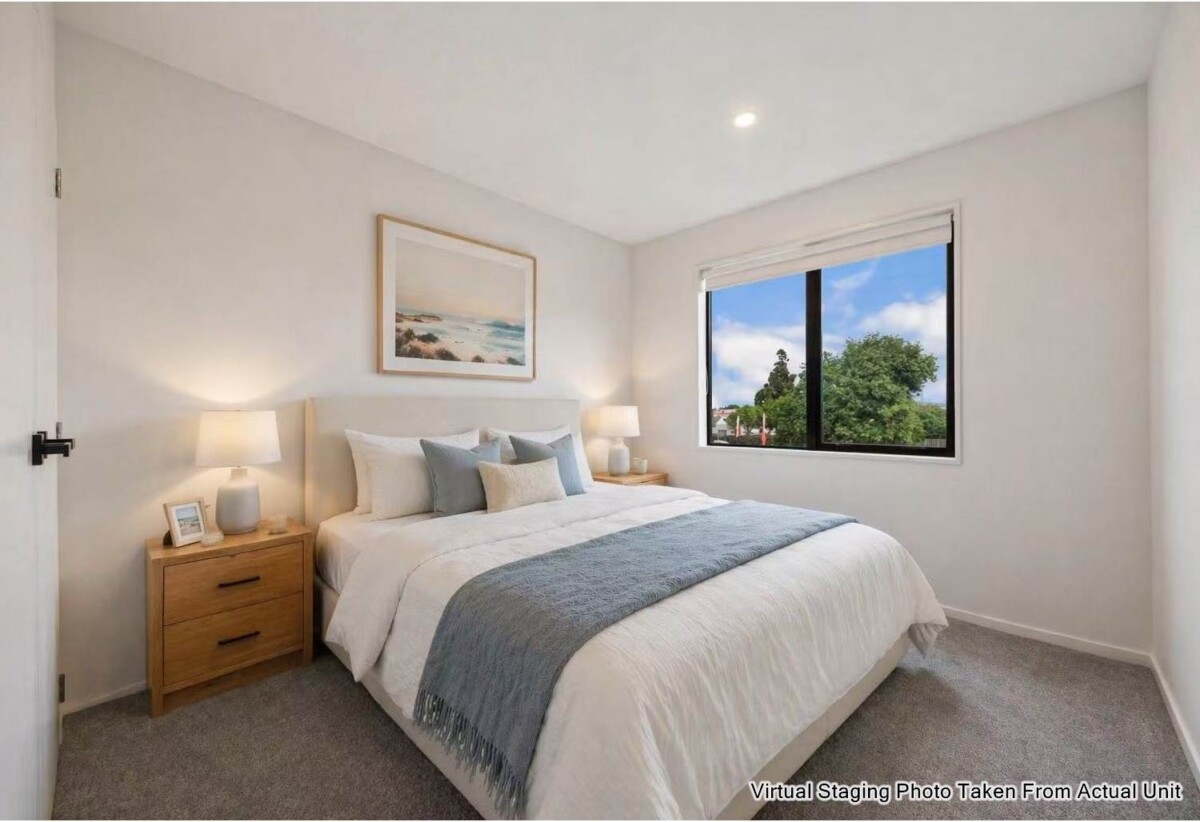 Super Bargain, Brandnew 3 beds + study space 2 baths home with garage, 1 ensuite and study space on ground floor, close to Otahuhu town centre, schools, motorway access, 0.4 km to Otahuhu College, 2/72 Walmsley Road, Otahuhu, Auckland