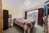 100m2 Brick and tile 2 beds 1 bath house with garage, walking distance to schools, seaside park, town centre, easy motorway access, 0.7 km to Papakura Central School, 2/9 Wood Street, Papakura, Auckland
