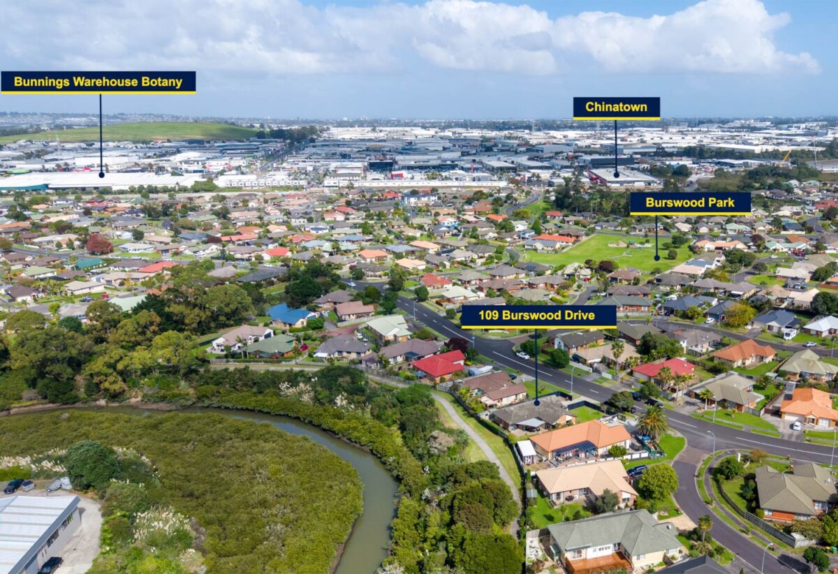 Brick and tile 4 beds 2 baths house with double garage on 578m2 section, Direct backyard access to a reserve and walking track, minutes from shops, supermarkets, Botany Downs shopping centre, 0.7 km to Riverhills School, 109 Burswood Drive, Burswood, Auckland