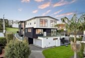 Rangitoto College zone, Sea Views, 376m2 6 beds 5.5 baths house with double garage on 464m2 section, moments from the shoreline of Murrays Bay Beach and Mairangi Bay Beach, shops, supermarkets, schools, 0.7 km to Murrays Bay School, 1A Churchill Road, Murrays Bay, Auckland
