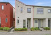 2 beds 1.5 baths home with car park, close to schools, shops, supermarket, motorway access, 0.5 km to Papatoetoe North School, 29 Te Ara Wai, Mangere East, Auckland