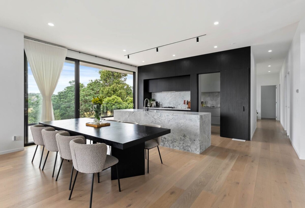 Next to a lush native reserve, 545m2 8 beds 5.5 baths house with double garage on 3536m2 section, 2-beds granny, Private home theatre with a 160” screen, Dolby Vision + Atmos, and a built-in bar, hree-phase power with full EV charging station, close to schools, Ormiston shopping centre, 326 Flat Bush School Road, Flat Bush, Auckland