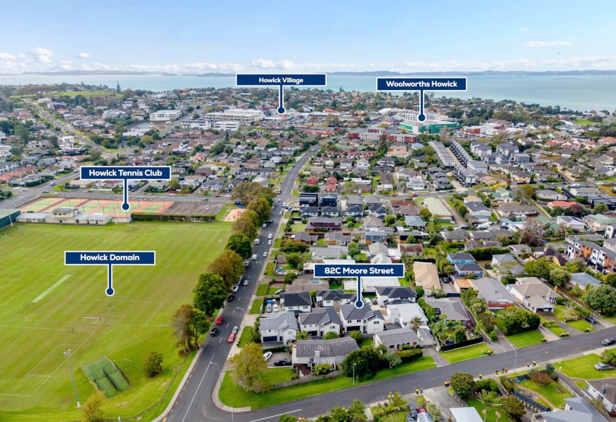 Opposite Howick Domain, Standalone 5 beds 2.5 baths house with double garage, just a short stroll to Countdown, New World, Owairoa School, and the Howick Village, 82C Moore Street, Howick, Auckland
