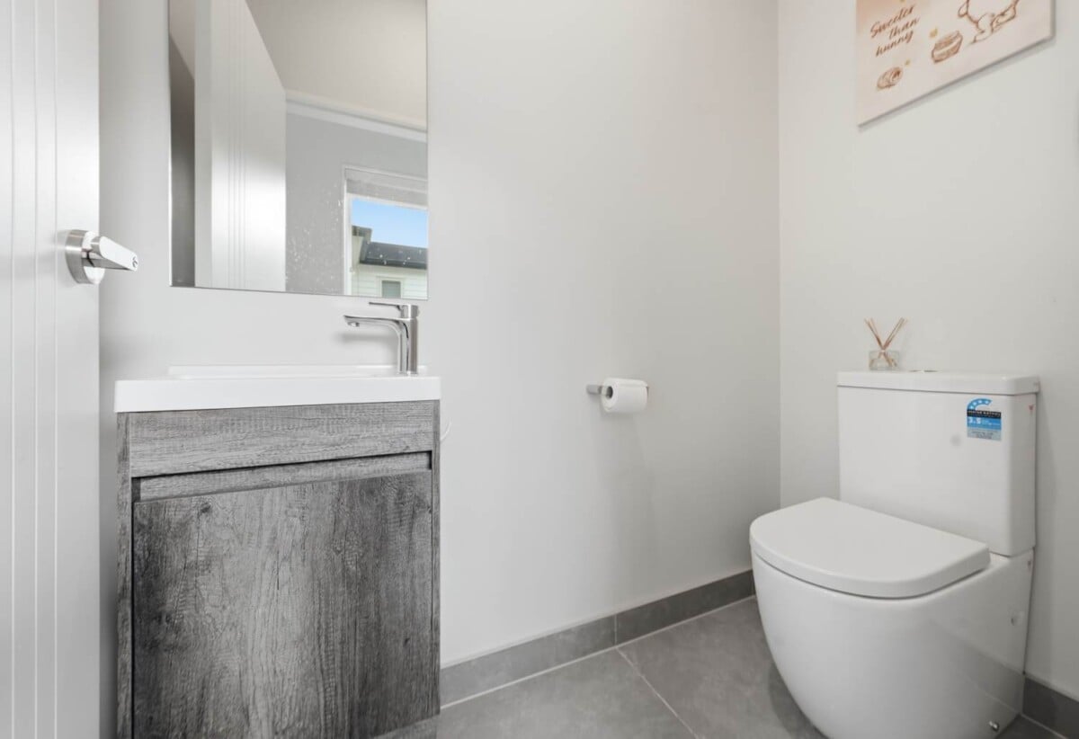 Opposite Howick Domain, Standalone 5 beds 2.5 baths house with double garage, just a short stroll to Countdown, New World, Owairoa School, and the Howick Village, 82C Moore Street, Howick, Auckland