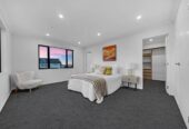 2 kitchens, 5 beds 4.5 baths house with double garage and 1- bed granny on 362m2 section, moment from waterfront walkway, close to schools, shops, supermarket, easy motorway access, 0.6 km to Mangapikopiko School, 34 Emerald Avenue, Karaka, Auckland