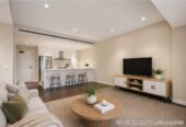 Auckland Girls’ Grammar School zone, Freehold 2 beds 1 bath apartment, 85sqm including a large balcony of approx. 21sqm, Underfloor heating in bathroom, Current weekly rental income of $670/pw, with a fixed term end on 11 Aug 2026, 205/47 Beach Road, City Centre, Auckland