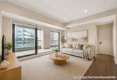 Auckland Girls’ Grammar School zone, Freehold 2 beds 1 bath apartment, 85sqm including a large balcony of approx. 21sqm, Underfloor heating in bathroom, Current weekly rental income of $670/pw, with a fixed term end on 11 Aug 2026, 205/47 Beach Road, City Centre, Auckland