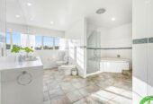 440m2 Renovated 5 beds 2 baths house with double garage and swimming pool on 1.0338ha land, close to schools, shops, motorway access, 0.5 km to Hingaia Peninsula School, 1.5 km to Rosehill Intermediate and Rosehill College, 119 Hingaia Road, Karaka, Auckland