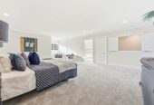 440m2 Renovated 5 beds 2 baths house with double garage and swimming pool on 1.0338ha land, close to schools, shops, motorway access, 0.5 km to Hingaia Peninsula School, 1.5 km to Rosehill Intermediate and Rosehill College, 119 Hingaia Road, Karaka, Auckland